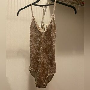 Eleve Velvet Leotard